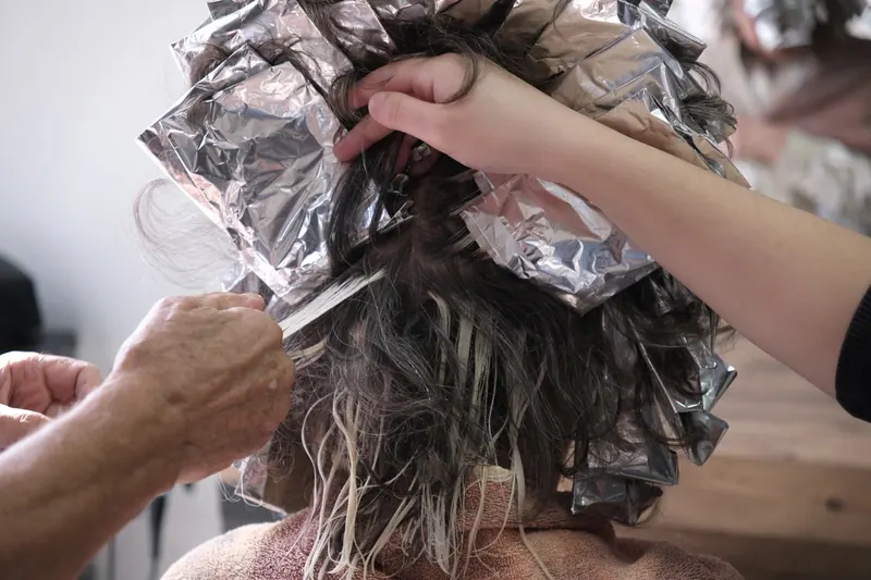 Grey coverage, ammonia-free